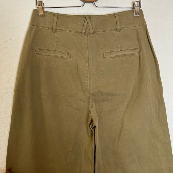Good American Wide Leg Pants in Tan - Picture 6 of 12